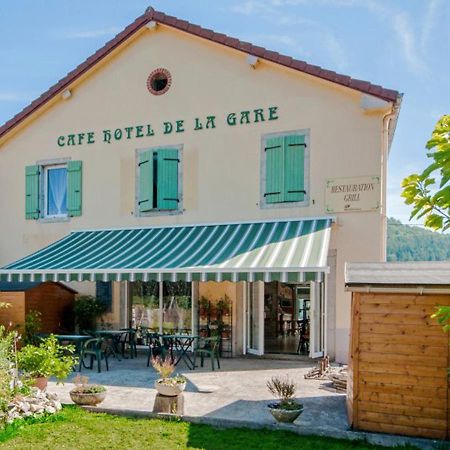 Cafe Hotel De La Gare Champagnole Exteriör bild